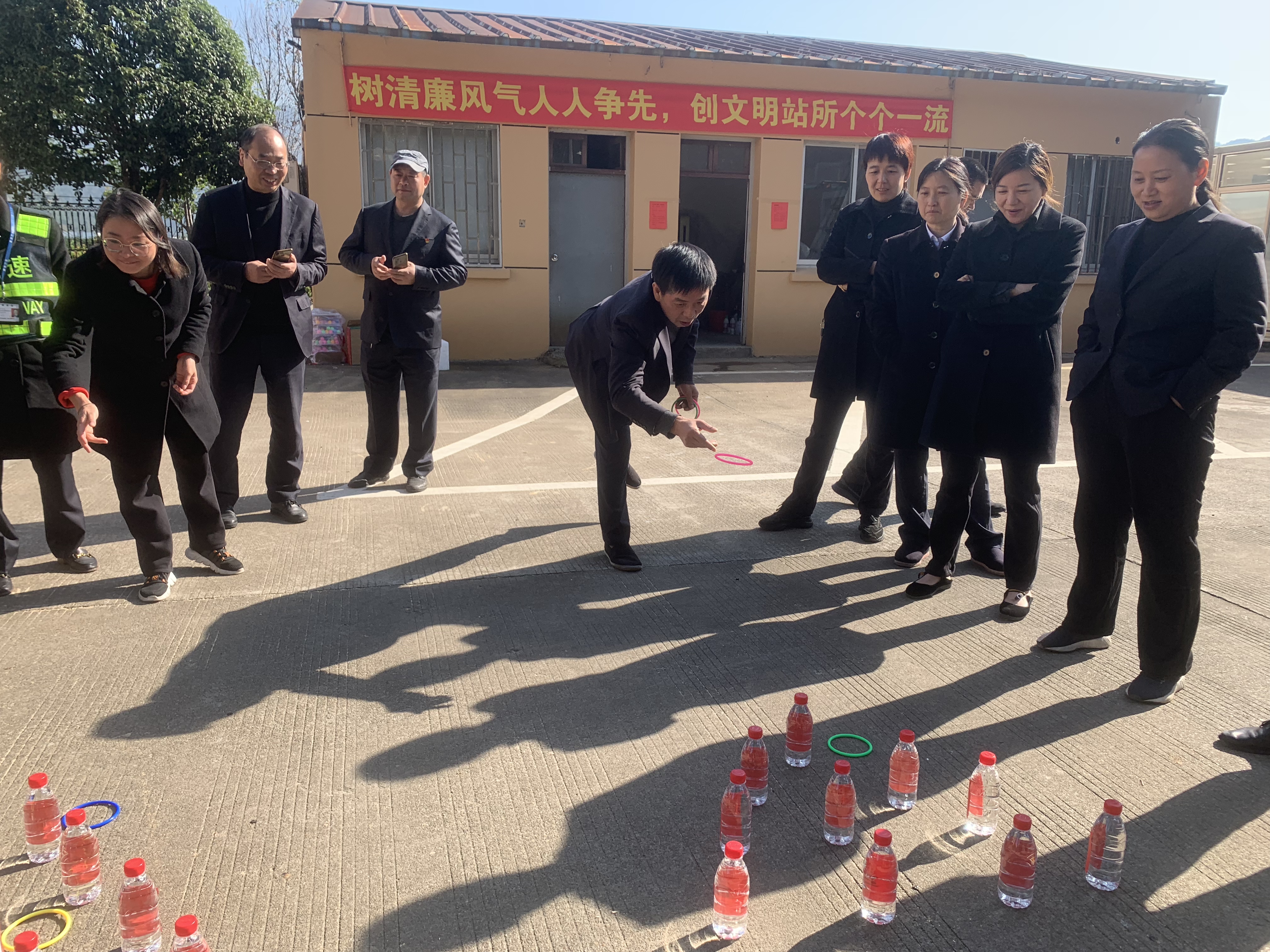 1636938256121600.jpg 7c043dfbaefff32d5051975c7b9c7e6.jpg