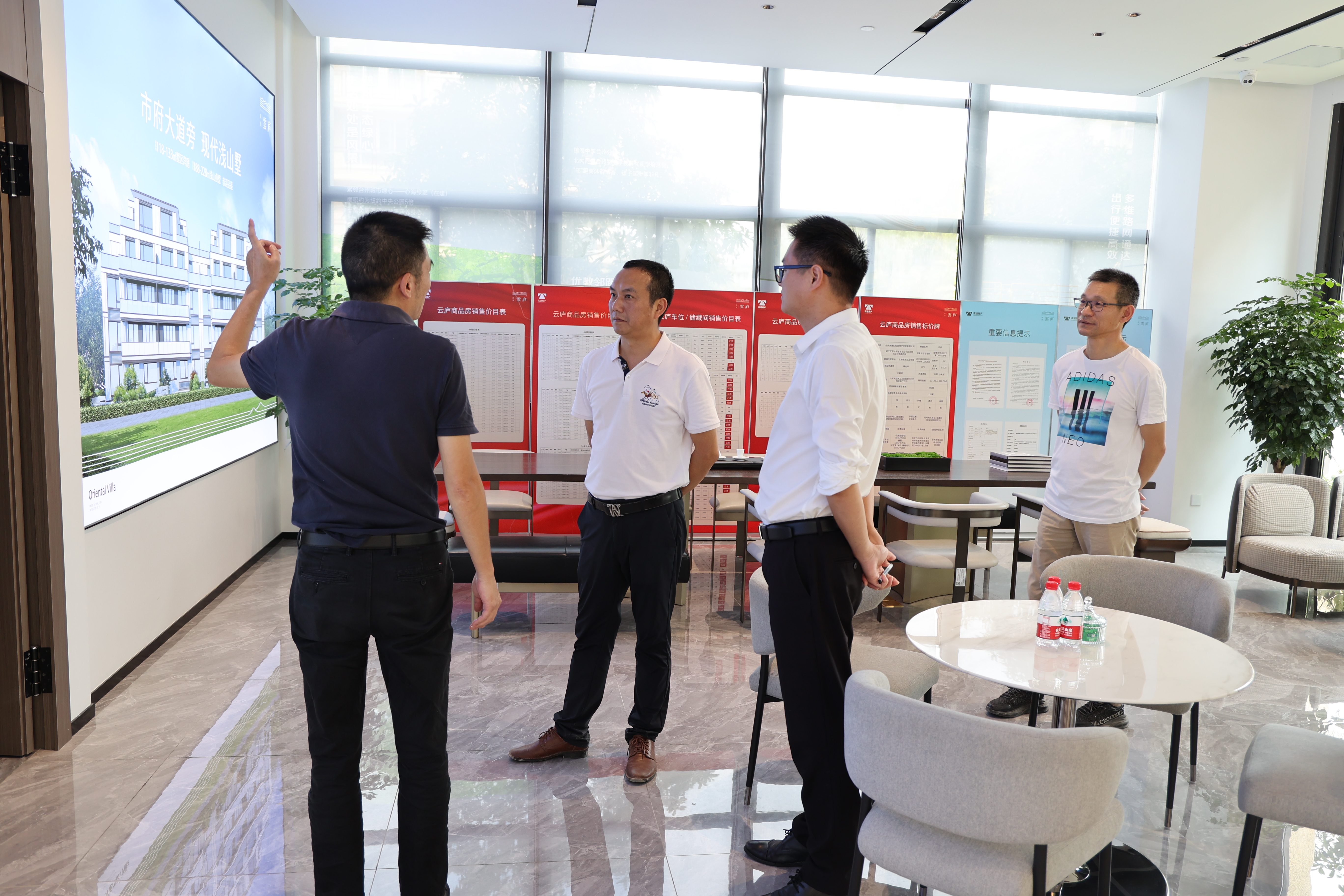 1694594389783873.jpg 4F6A2642.JPG