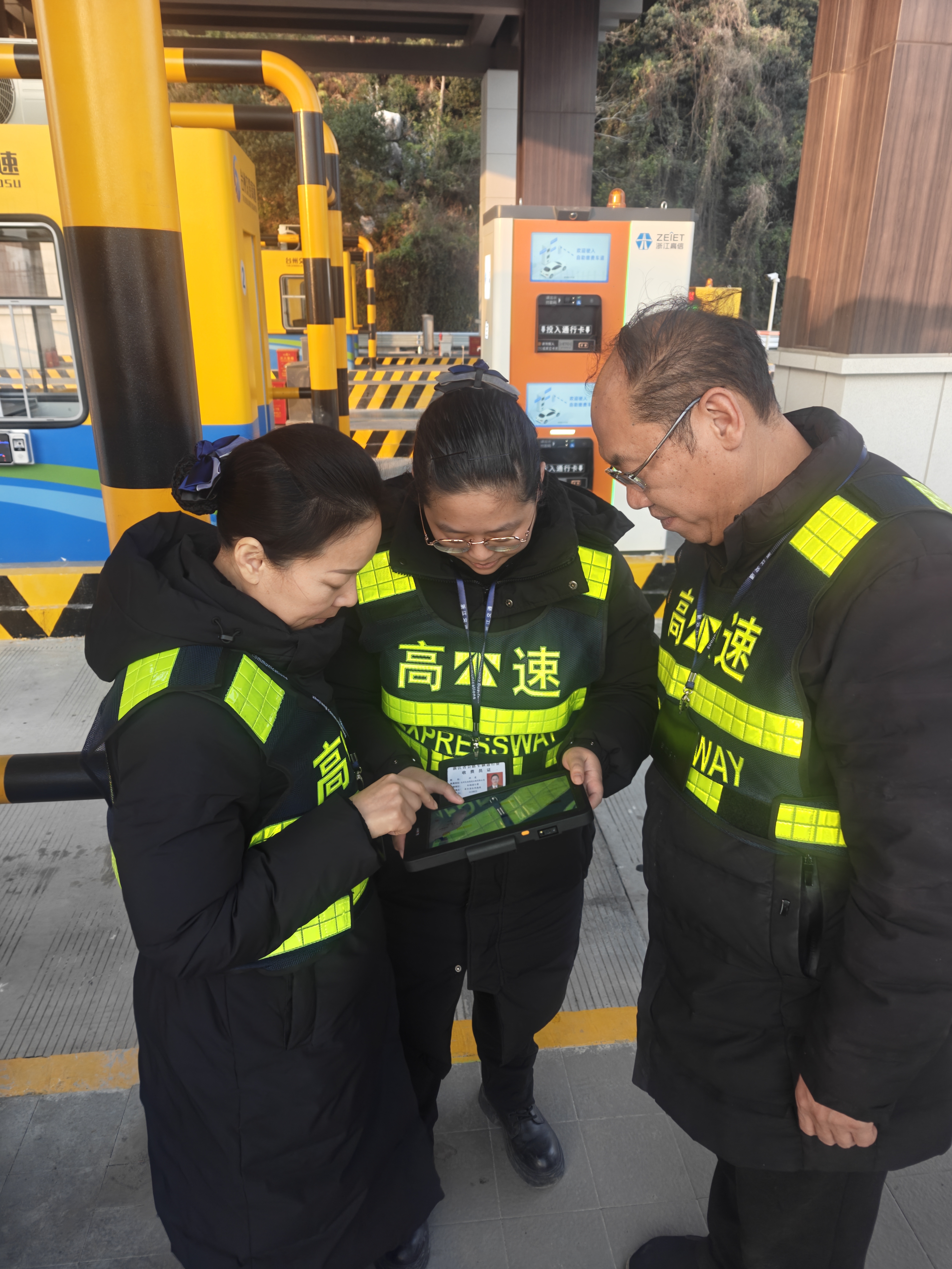 1769657471726162.jpg 9bd8e8b7157ed3d57b72b3385bd94c89.jpg